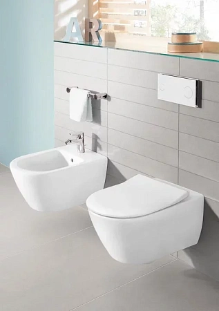 Подвесной безободковый унитаз Villeroy & Boch Subway 2.0 с покрытием AntiBac и CeramicPlus, альпийский белый, 5614R0T2